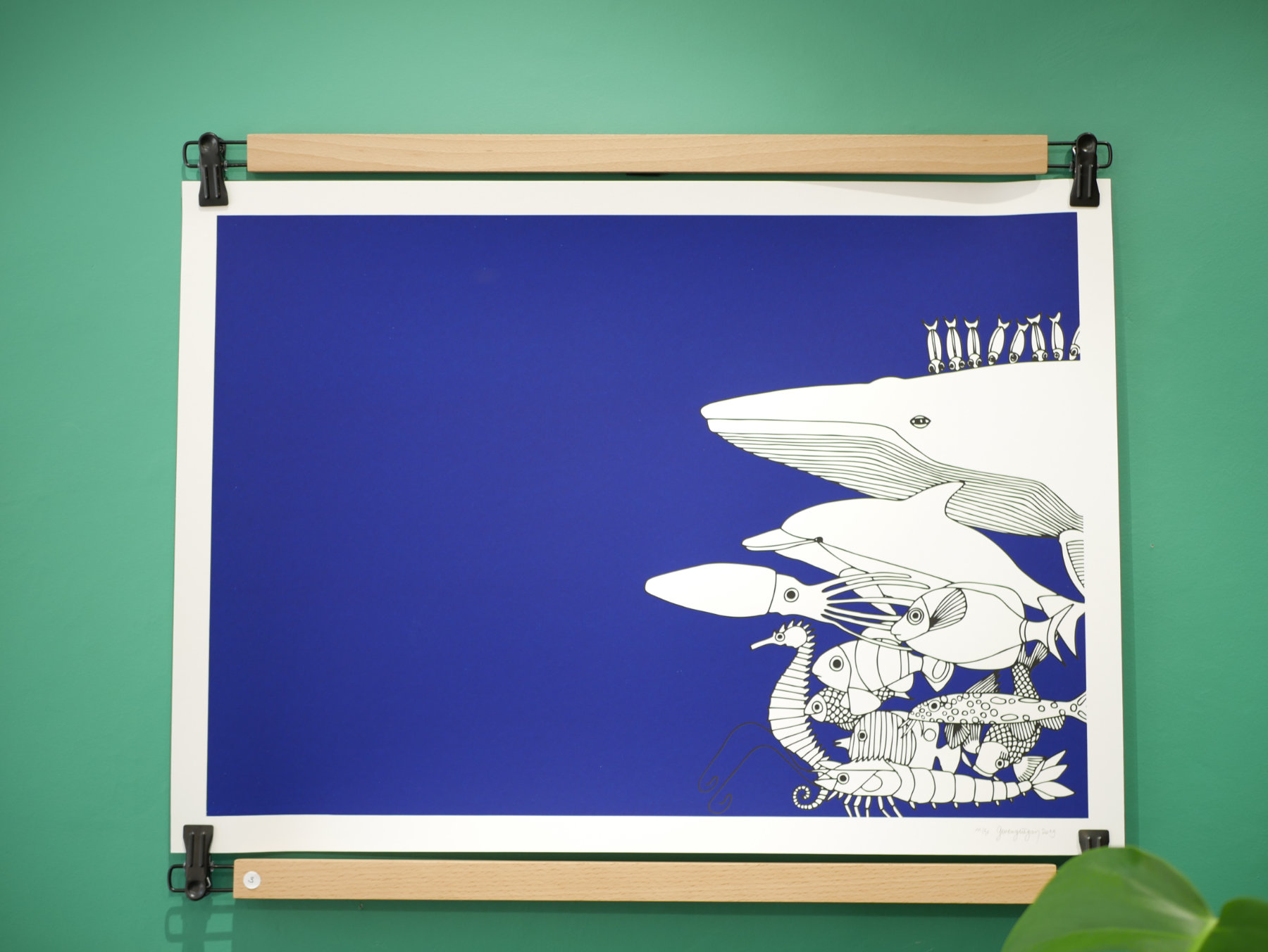 porte affiche_poster pant_Dezzig_support pour sérigraphie et affiche_déco_nantes_L'INATELIER_cadre_bois de hêtre et métal