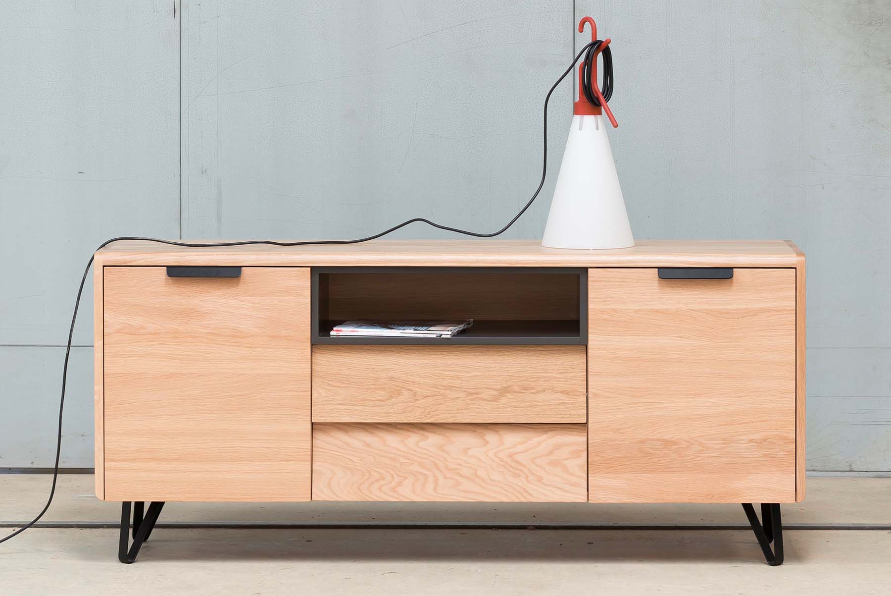 Buffet en chêne massif bliss _ L'Inatelier Nantes_chene massif_made in france_artisanat_bois_rangement_tiroir_décoration_meuble_fabrication française_by Cactus_face_sur-mesure