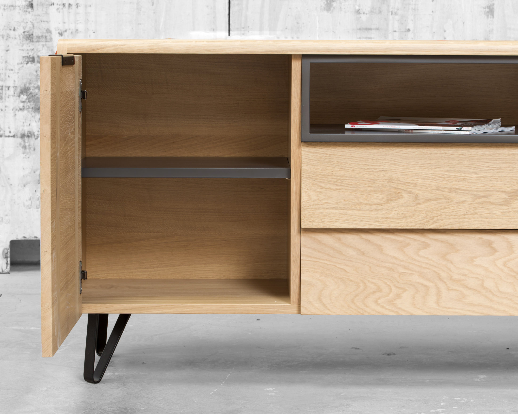 Buffet en chêne massif bliss _ L'Inatelier Nantes_chene massif_made in france_artisanat_bois_rangement_tiroir_décoration_meuble_fabrication française_by Cactus_face_sur-mesure
