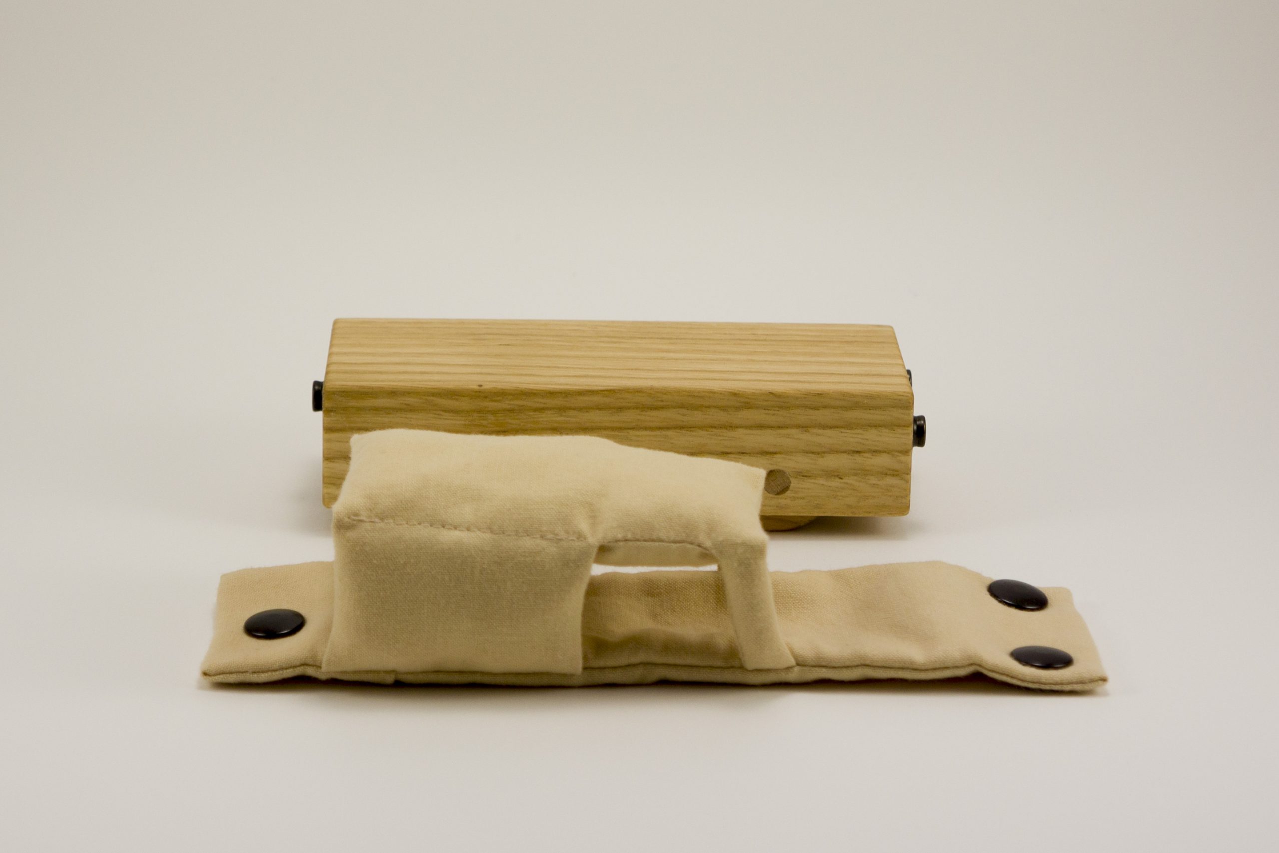 Camionnette - mialon mialon - jouet - enfent - linatelier - made in france - Nantes - voiture - bois - tissus