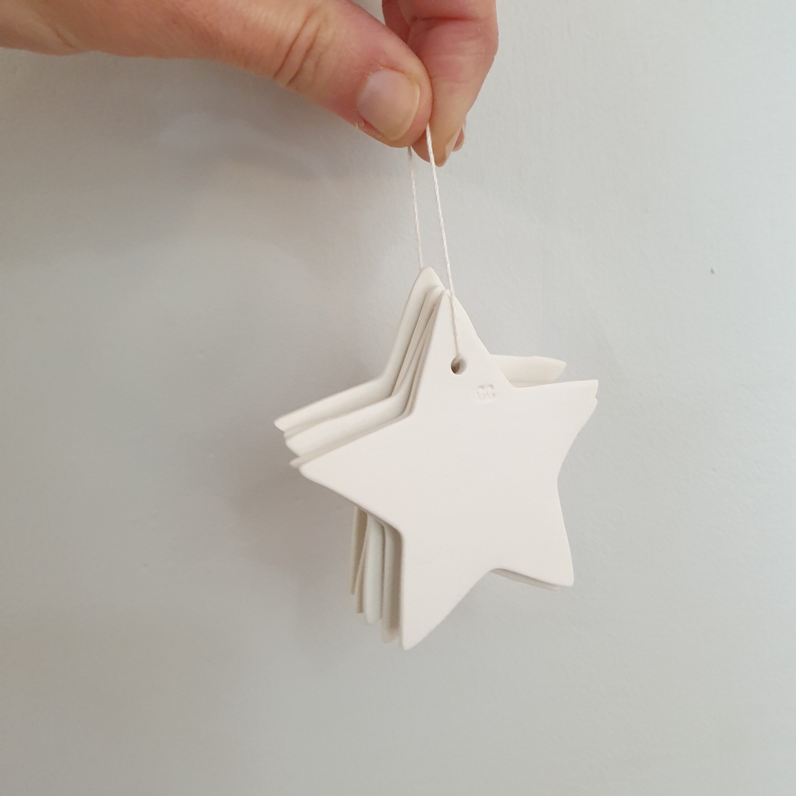Etoile en porcelaine - Décoration de Noël artisanale – Image 5