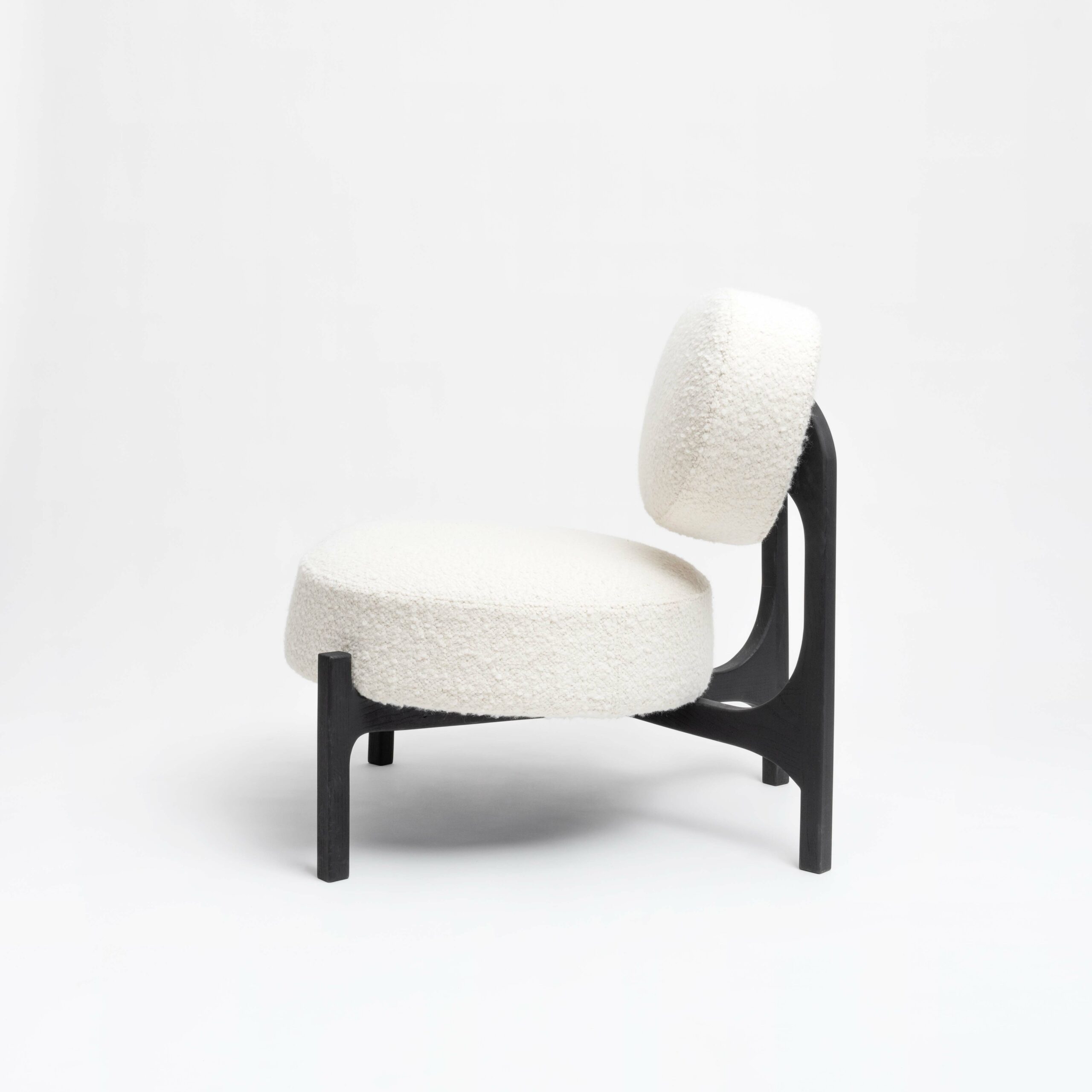 Fauteuil chauffeuse en laine bouclée muaje