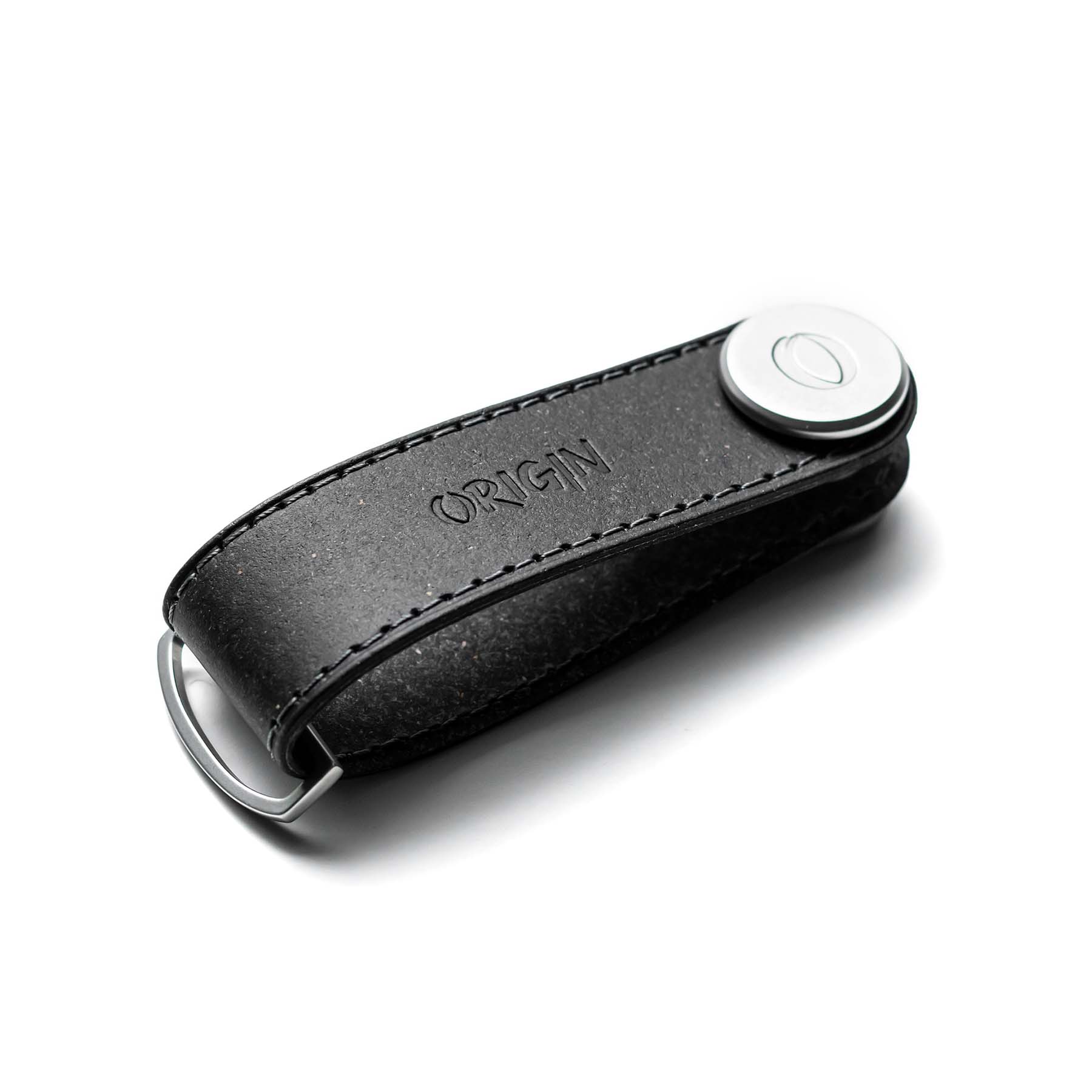Porte-clé-vis-Noir-recyclé-cuir-accessoire-maroquinerie-maison-origin