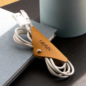 Range-cable-en-cuir-recyclé-linatelier-maison-origin