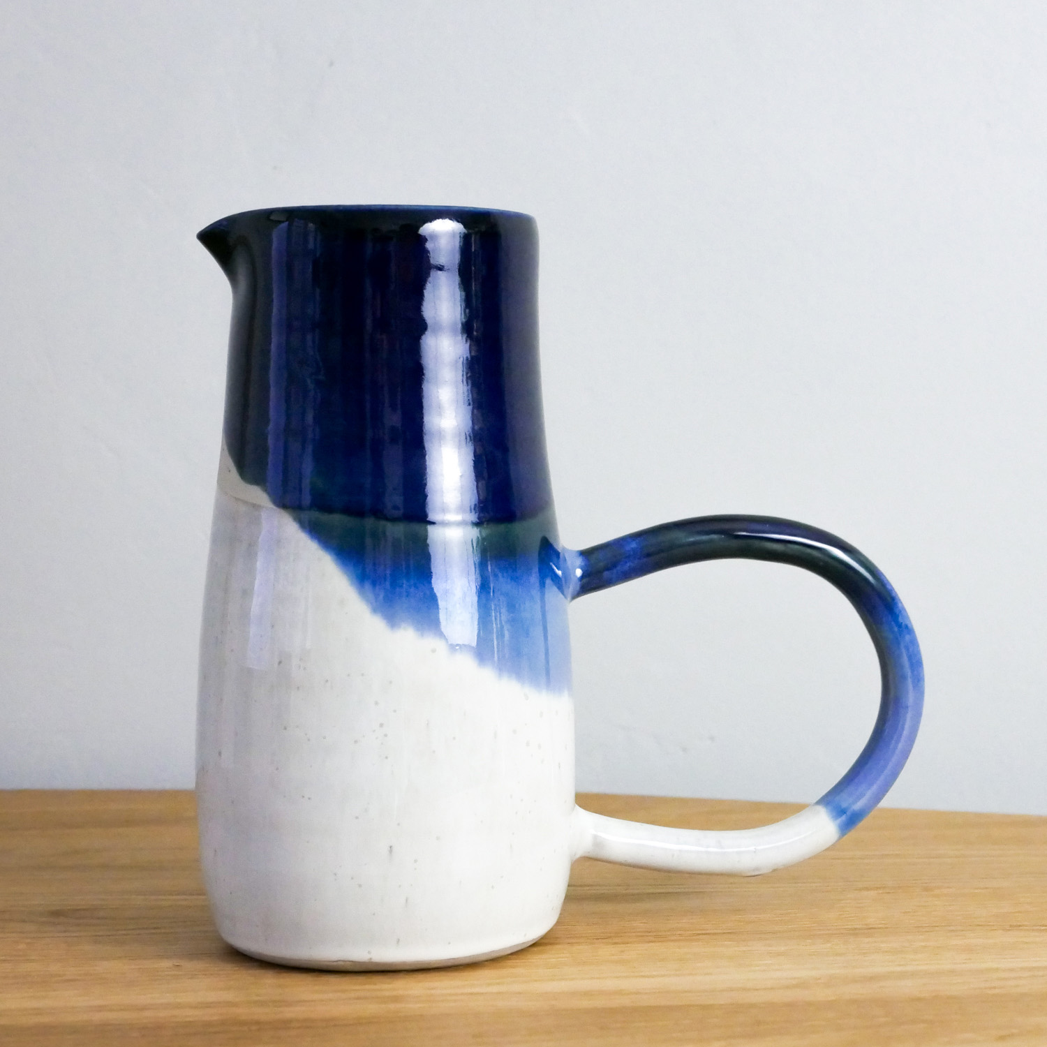 Pichet-en-gres-linatelier-céramique-colorée-bleu (3)