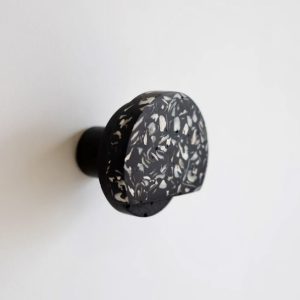 Patères en coquillages recyclés